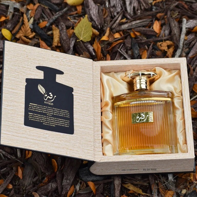 عطر رقة من أرض الزعفران – 100 مل | للجنسين